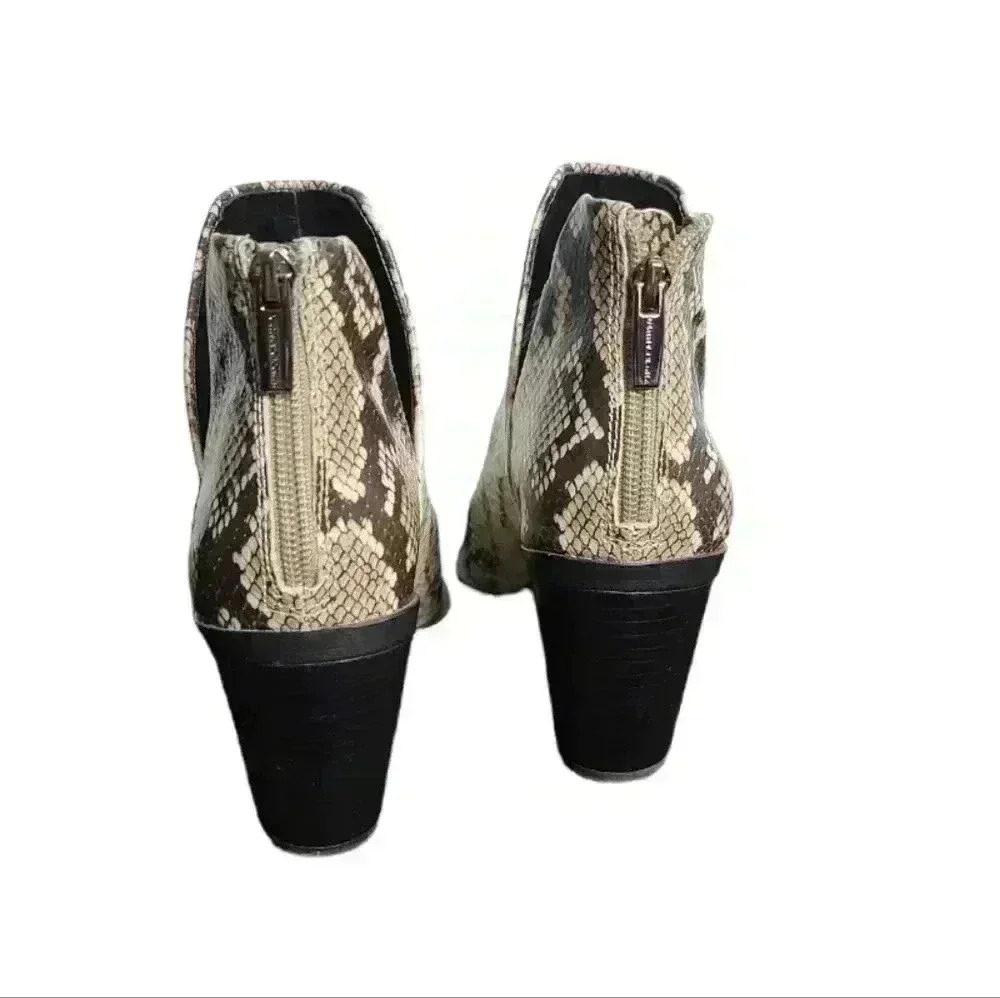 Vince Camuto NWOT Bibestie Snake Print Leather Booties Size 8.5 M/39 - Picture 5 of 15